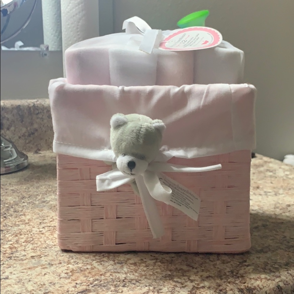 NWT. Baby washcloths gift set